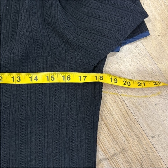 Theory Slim black Cardigan in Crepe Knit NWT - Picture 5 of 6